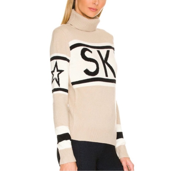 PERFECT MOMENT-Schild 100% Extra
Fine Merino Wool Sweater in White Pepper - Picture 2 of 9